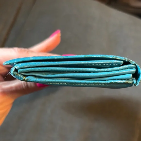 Yves Saint Laurent Blue Embossed Leather Wallet make offer - Picture 4 of 10